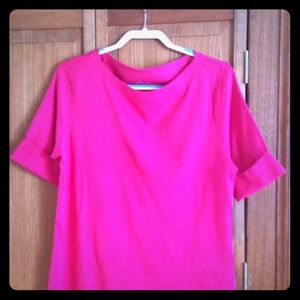 New without tag boat neck top. Extra large